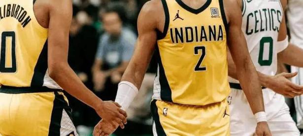 开云体育官方入口-包含战术高明奇招频现，球员实力暴露无遗的词条