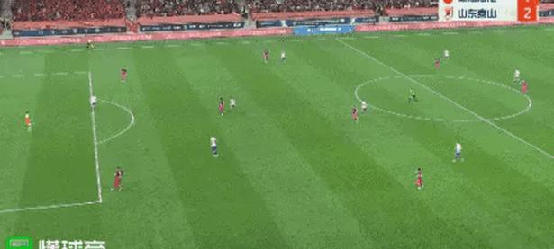 开云体育官网入口-联赛赛场上发生了一场惊心动魄的比赛