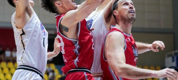 开云体育-广西男篮大比分获胜，展现强大实力