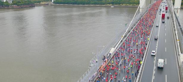 开云体育入口-摩洛哥马拉松选手以惊人速度冲线，夺冠的简单介绍