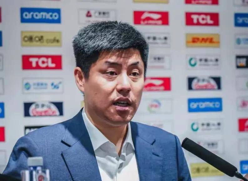 关于顶级教练换帅,球队战绩起伏不定的信息 关于顶级教练换帅,球队战绩起伏不定的信息