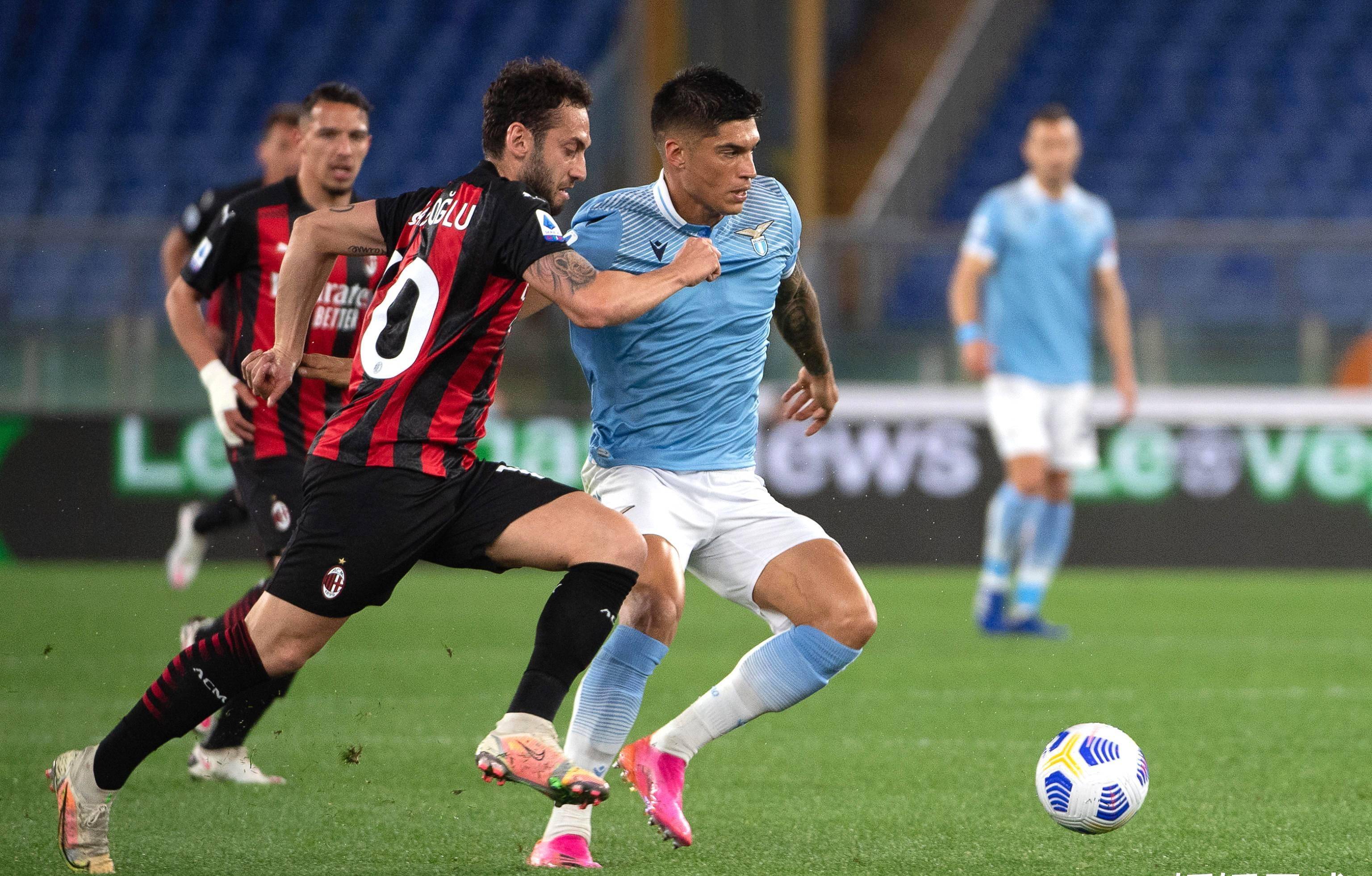 包含佛罗伦萨防守稳固零封对手,轻松赢得比赛的词条 包含佛罗伦萨防守稳固零封对手,轻松赢得比赛的词条