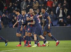 包含斯特拉斯堡大胜尼姆,积分榜攀升的词条 包含斯特拉斯堡大胜尼姆,积分榜攀升的词条