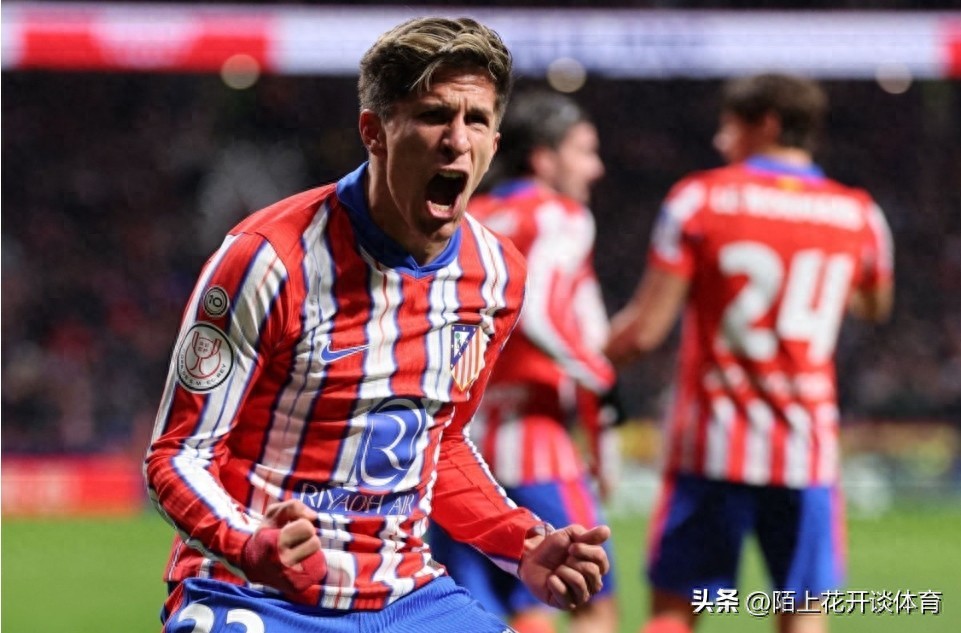 包含巴黎圣日耳曼遭遇波折,未能顺利晋级,实力亮点不足的词条 包含巴黎圣日耳曼遭遇波折,未能顺利晋级,实力亮点不足的词条