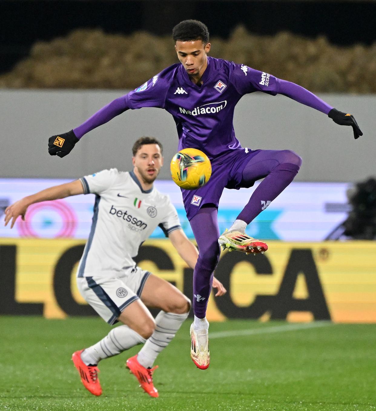 包含意大利豪门佛罗伦萨球员备战全力以赴的词条 包含意大利豪门佛罗伦萨球员备战全力以赴的词条