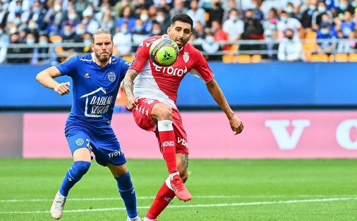 摩纳哥足球俱乐部将在客场挑战里尔队 摩纳哥足球俱乐部将在客场挑战里尔队