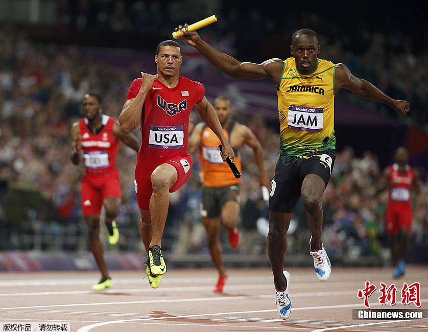 包含意大利运动员力克对手,斩获铜牌殊荣的词条 包含意大利运动员力克对手,斩获铜牌殊荣的词条