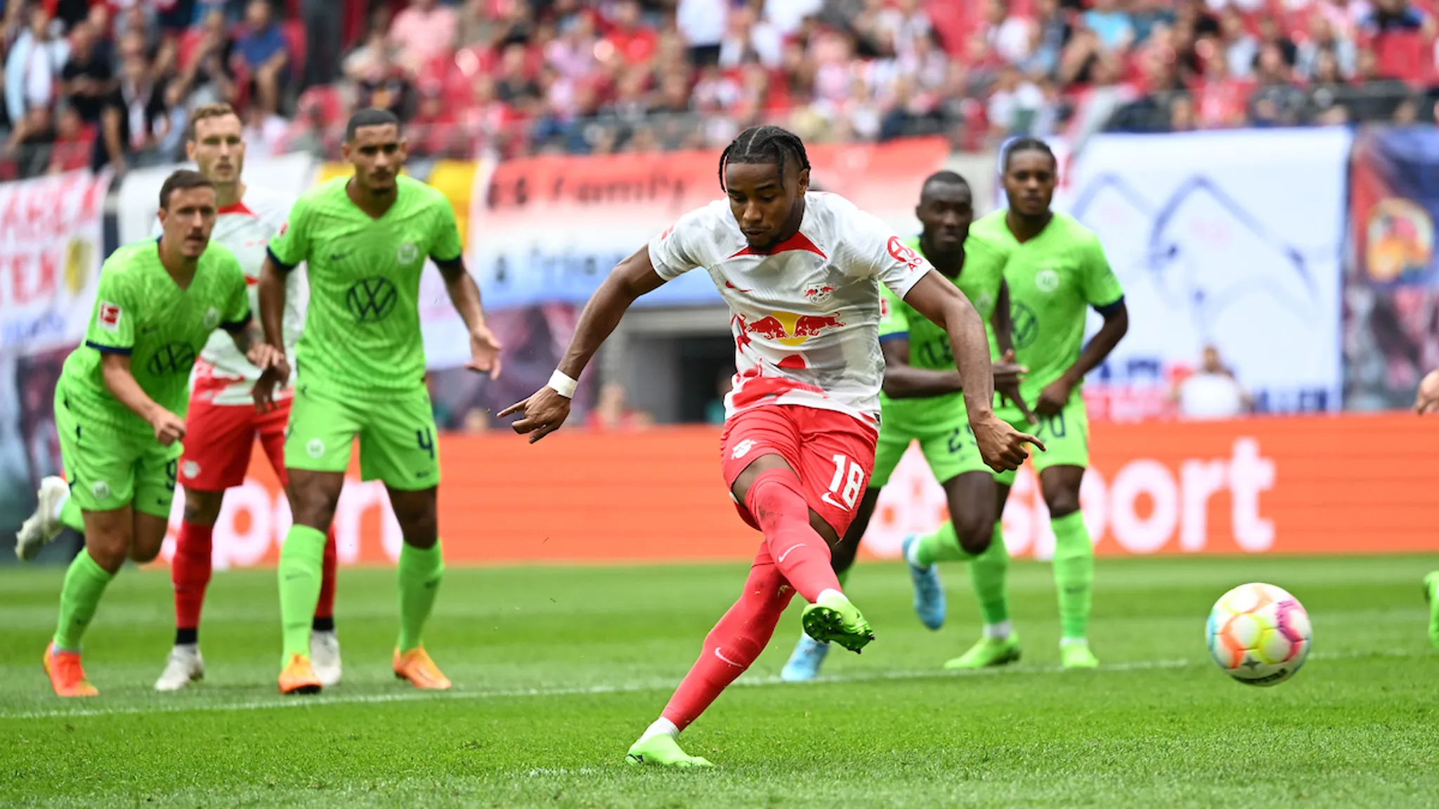 德国逆袭丹麦,维尔纳梅开二度 德国逆袭丹麦,维尔纳梅开二度