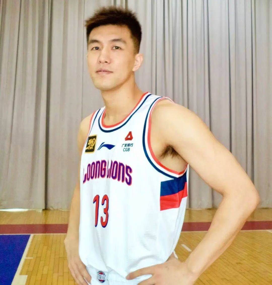 包含郭艾伦再次力挺辽篮,带领球队逆袭!的词条 包含郭艾伦再次力挺辽篮,带领球队逆袭!的词条