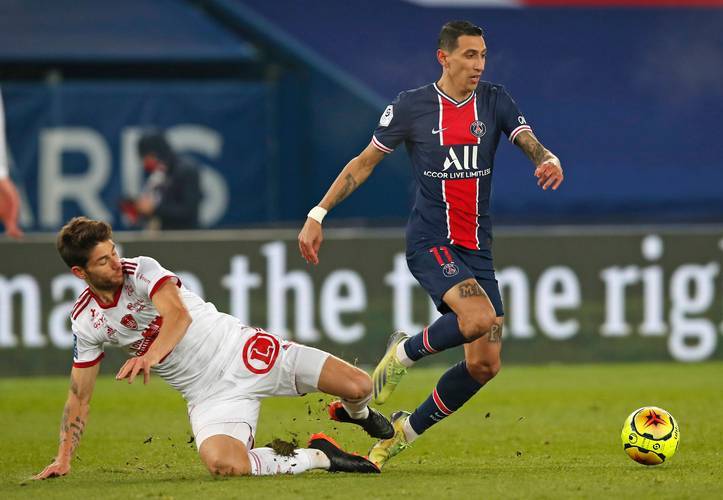 包含坎城在主场击败布雷斯特,取得胜利的词条 包含坎城在主场击败布雷斯特,取得胜利的词条