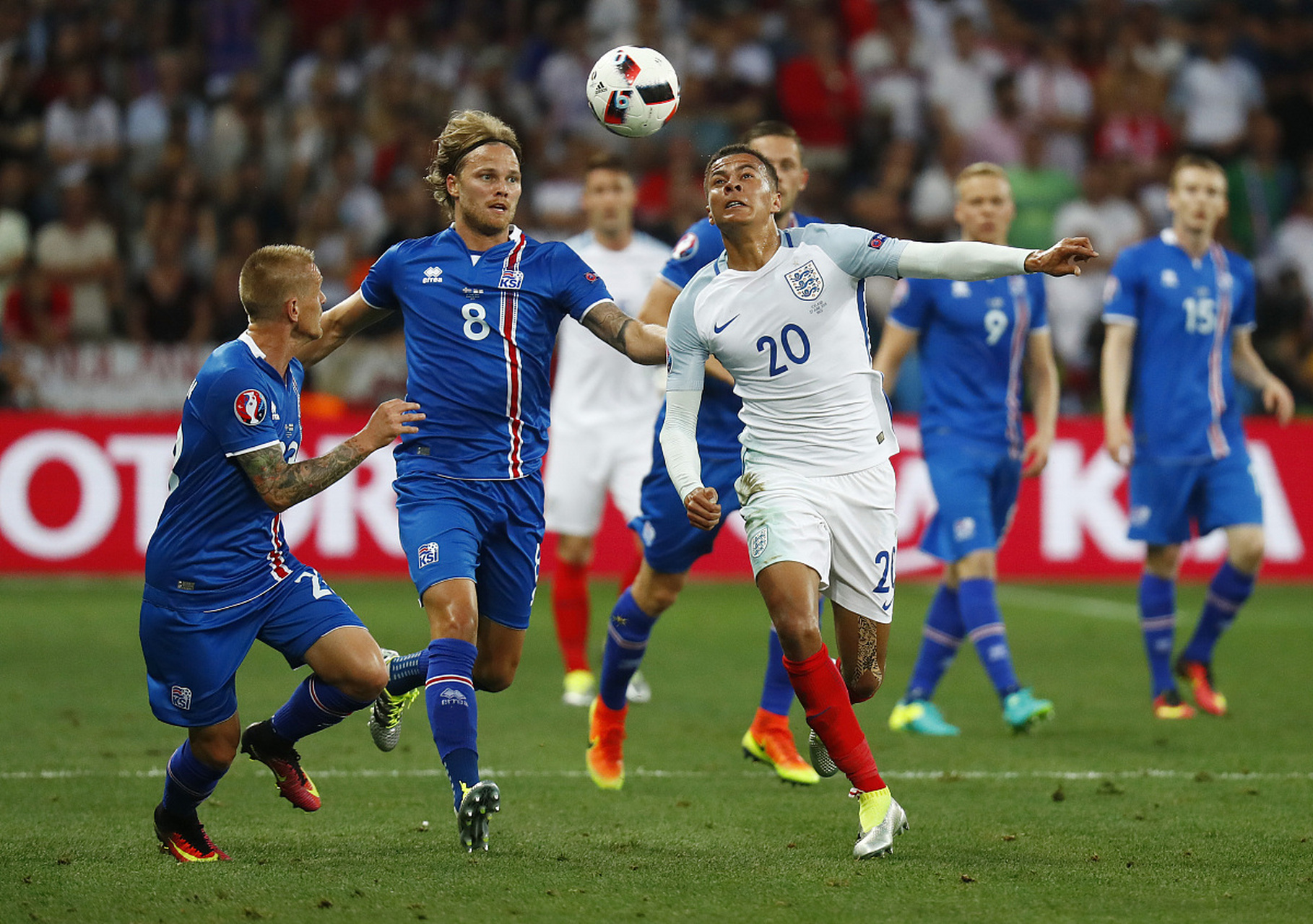 英格兰与克罗地亚对决,看谁能取得胜利 英格兰与克罗地亚对决,看谁能取得胜利