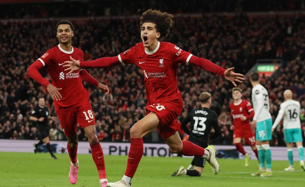 利物浦胜算看涨备战下一场比赛的简单介绍 利物浦胜算看涨备战下一场比赛的简单介绍