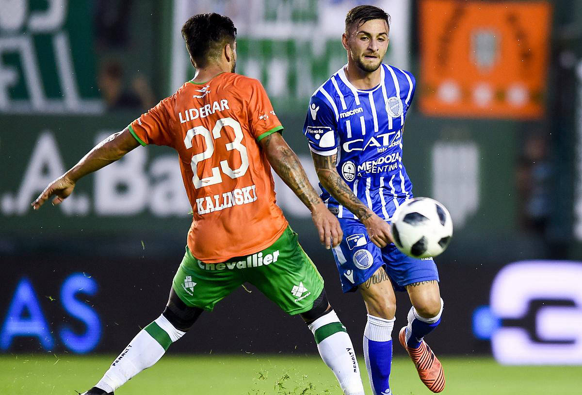 关于阿贾克斯主场告负,遗憾无缘晋级淘汰赛的信息 关于阿贾克斯主场告负,遗憾无缘晋级淘汰赛的信息