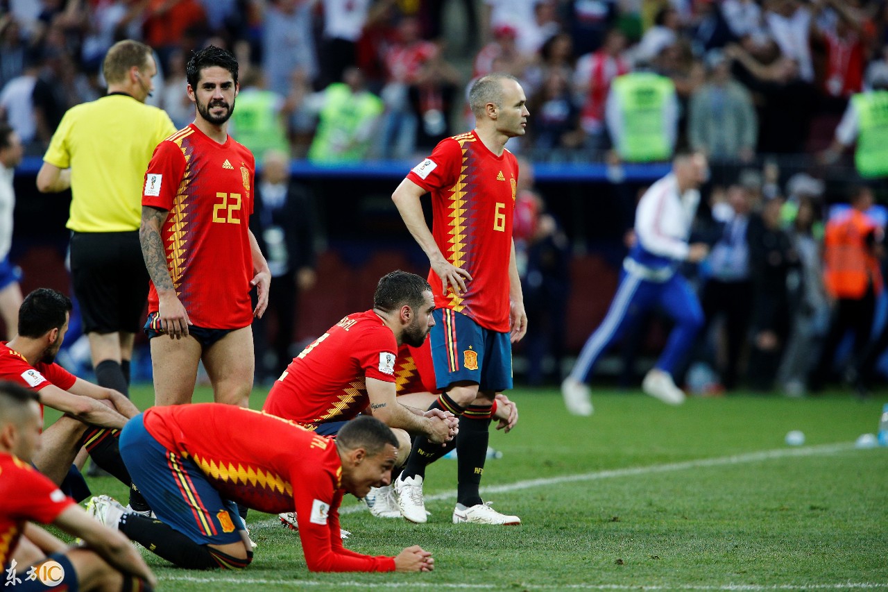 关于阿贾克斯主场告负,遗憾无缘晋级淘汰赛的信息 关于阿贾克斯主场告负,遗憾无缘晋级淘汰赛的信息