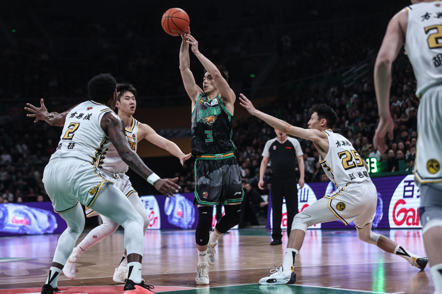 青岛赢得精彩比赛,终结对手连胜 青岛赢得精彩比赛,终结对手连胜