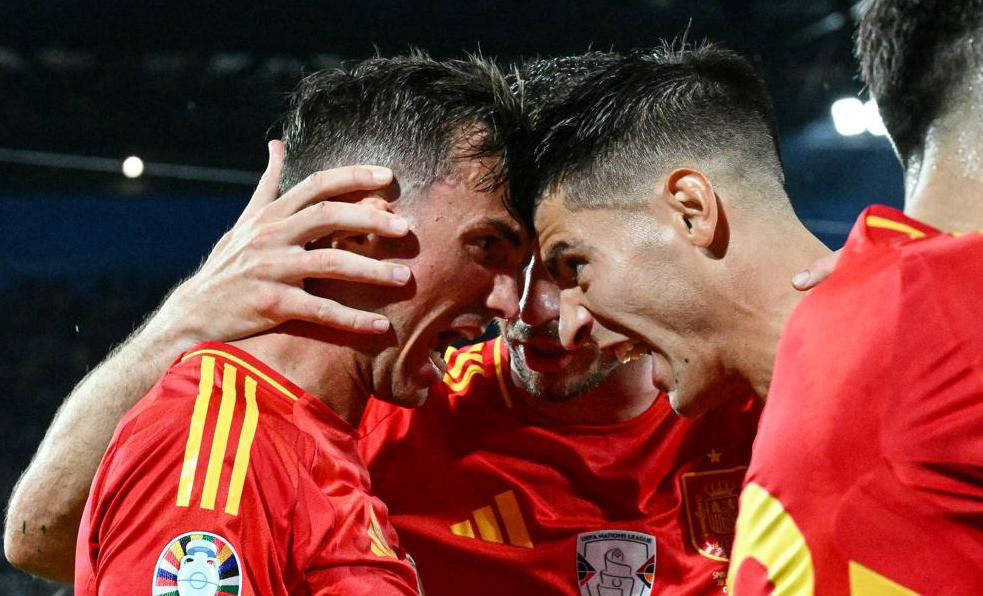 西班牙队在欧国联比赛中遇挫 西班牙队在欧国联比赛中遇挫