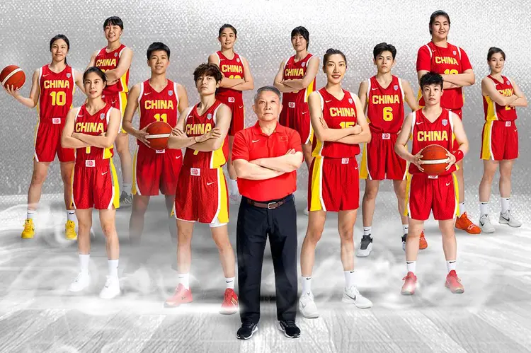 新西兰队连胜五战不败稳坐榜首