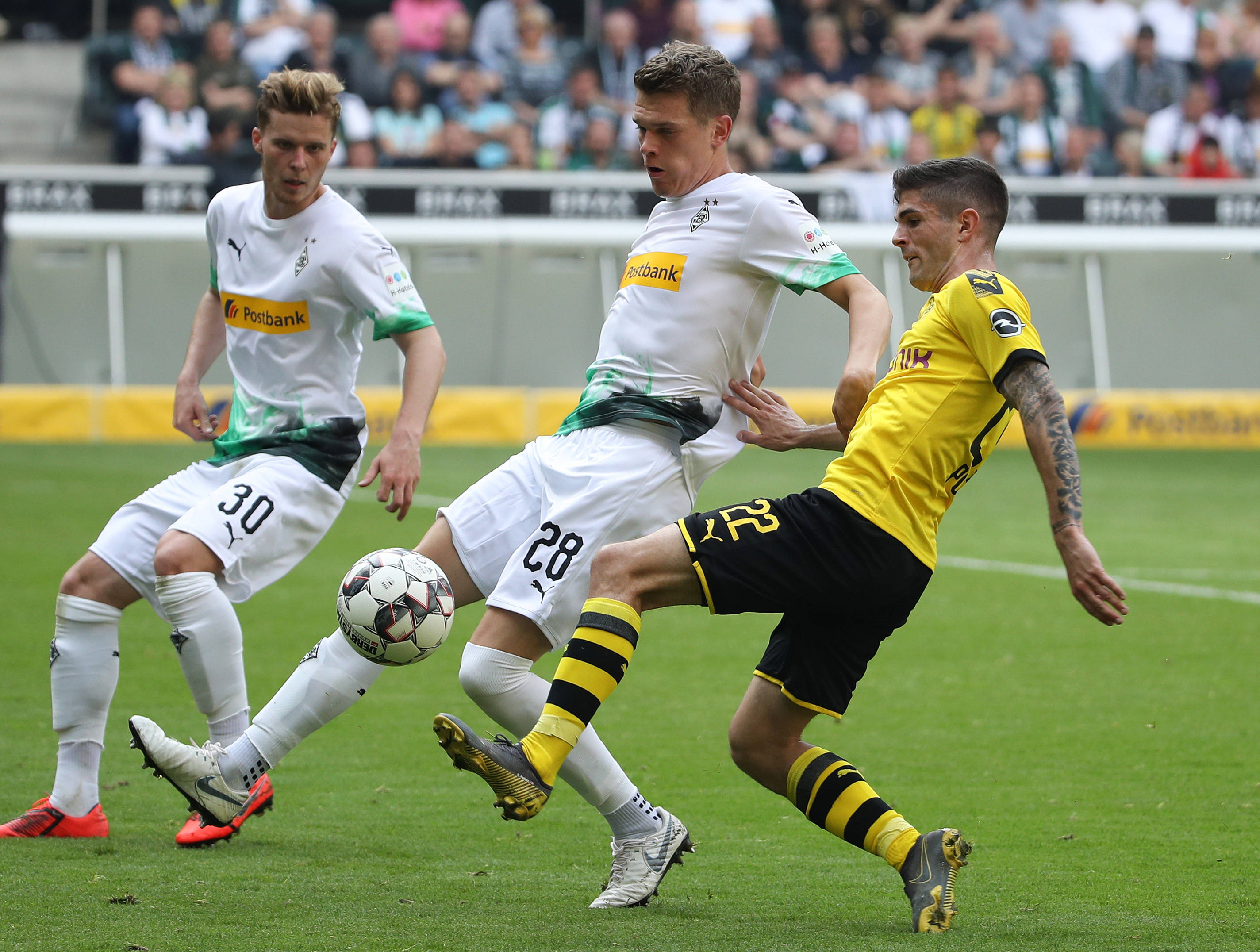 弗赖堡客场不敌门兴格拉德巴赫,战绩不理想的简单介绍 弗赖堡客场不敌门兴格拉德巴赫,战绩不理想的简单介绍