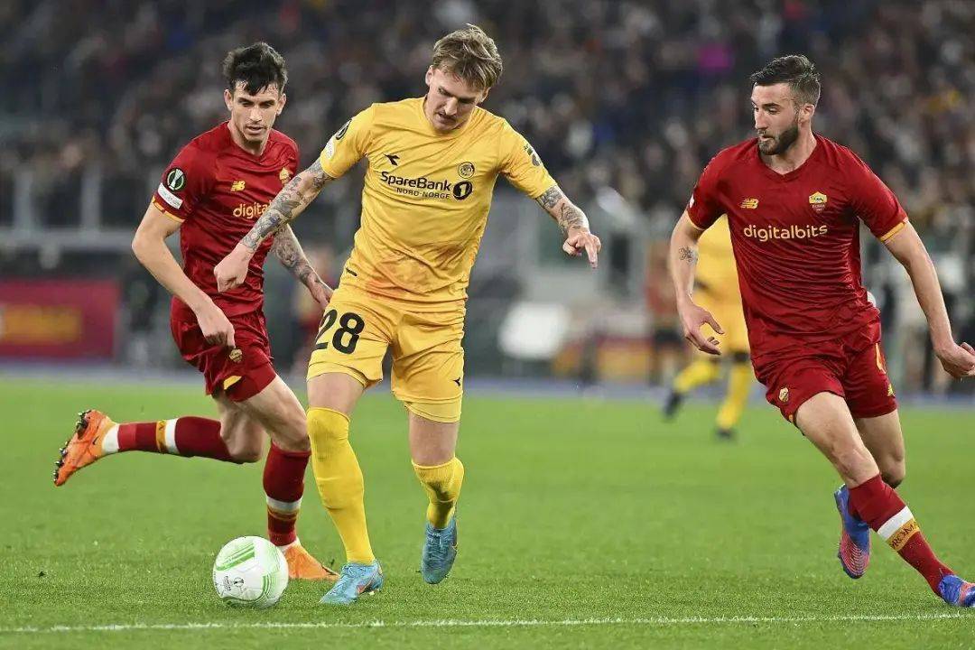 关于拉齐奥豪取连胜,势不可挡创造传奇!的信息 关于拉齐奥豪取连胜,势不可挡创造传奇!的信息