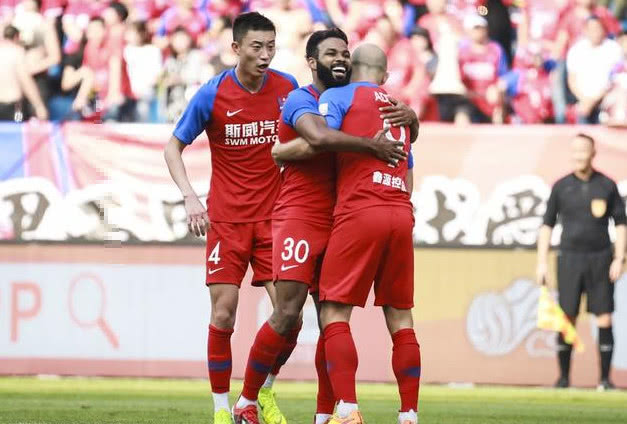 广州恒大备战重庆斯威,势必全力以赴争夺胜利!的简单介绍 广州恒大备战重庆斯威,势必全力以赴争夺胜利!的简单介绍