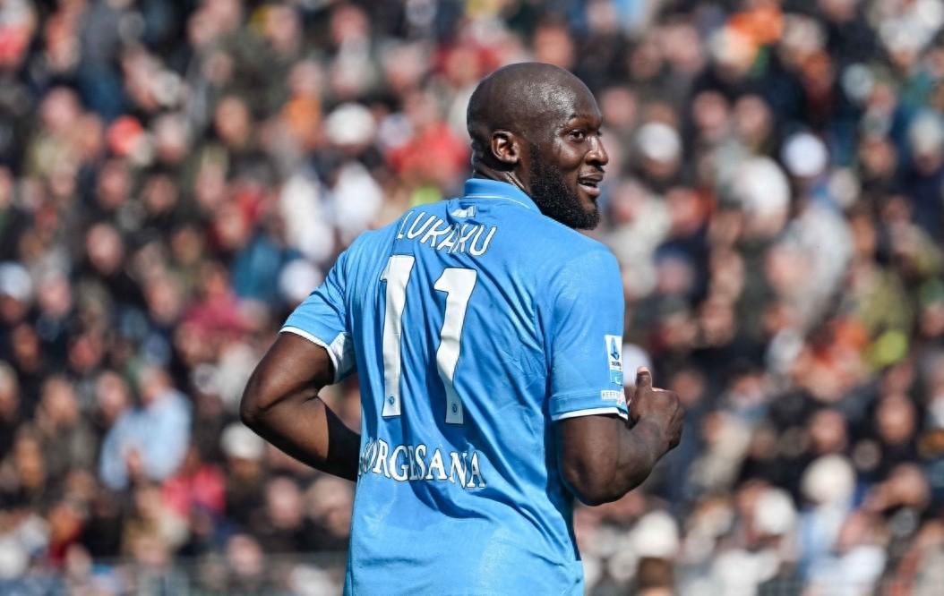 关于AC米兰客场惊险胜那不勒斯,保持不败的信息 关于AC米兰客场惊险胜那不勒斯,保持不败的信息