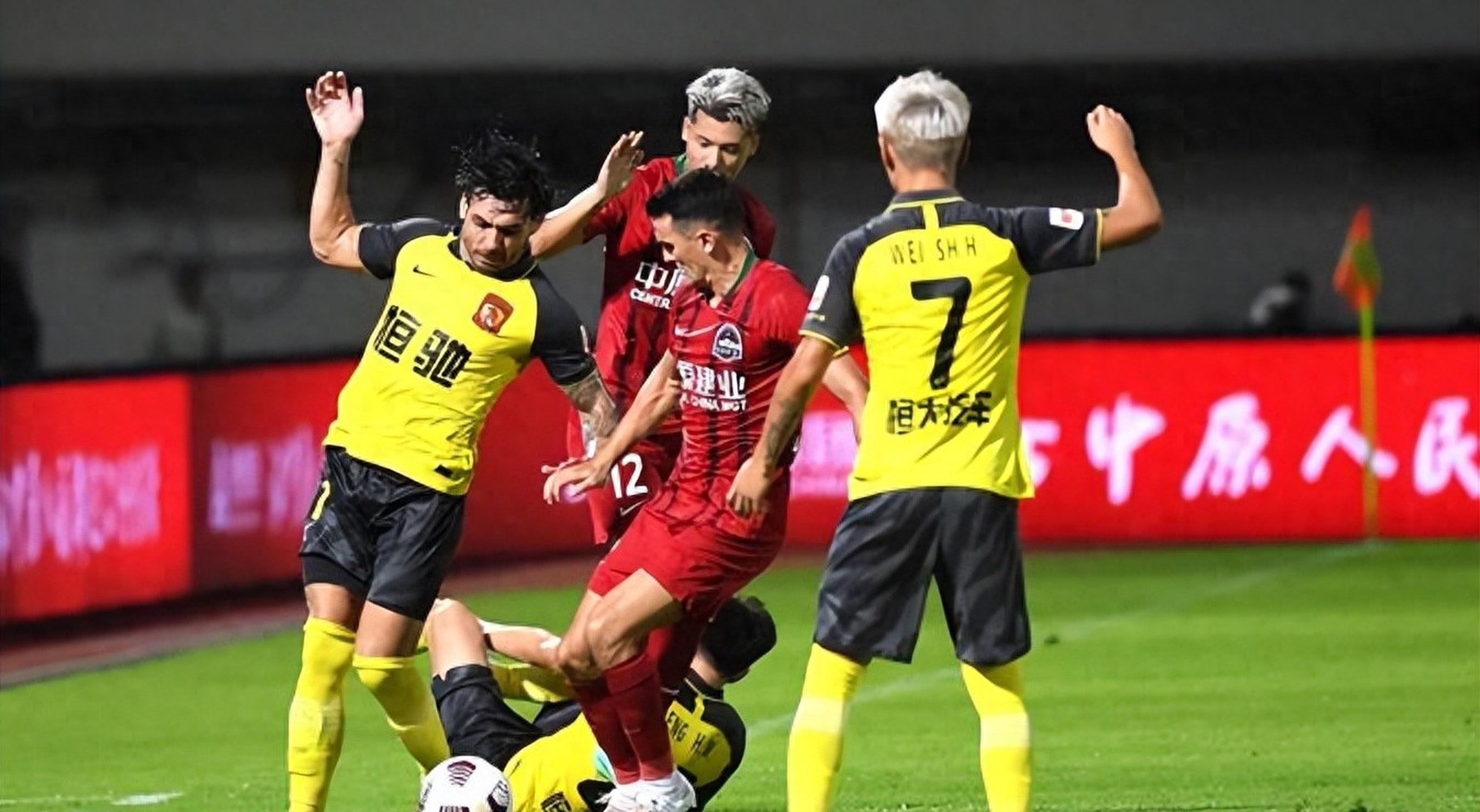 河南建业击败山东鲁能,提升积分 河南建业击败山东鲁能,提升积分