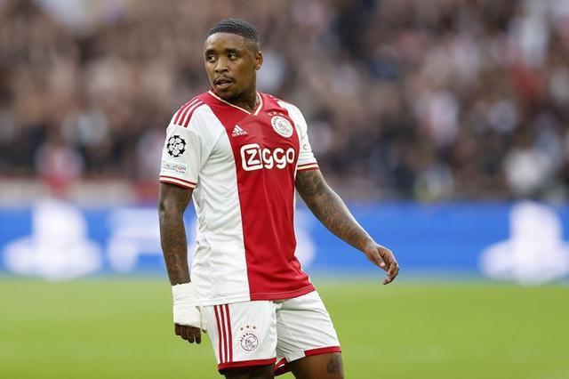 阿贾克斯火力全开,迎来胜利佳音的简单介绍 阿贾克斯火力全开,迎来胜利佳音的简单介绍