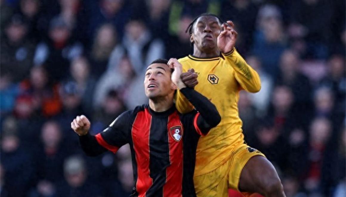 包含狼队遭遇主场失利,保级形势堪忧的词条 包含狼队遭遇主场失利,保级形势堪忧的词条