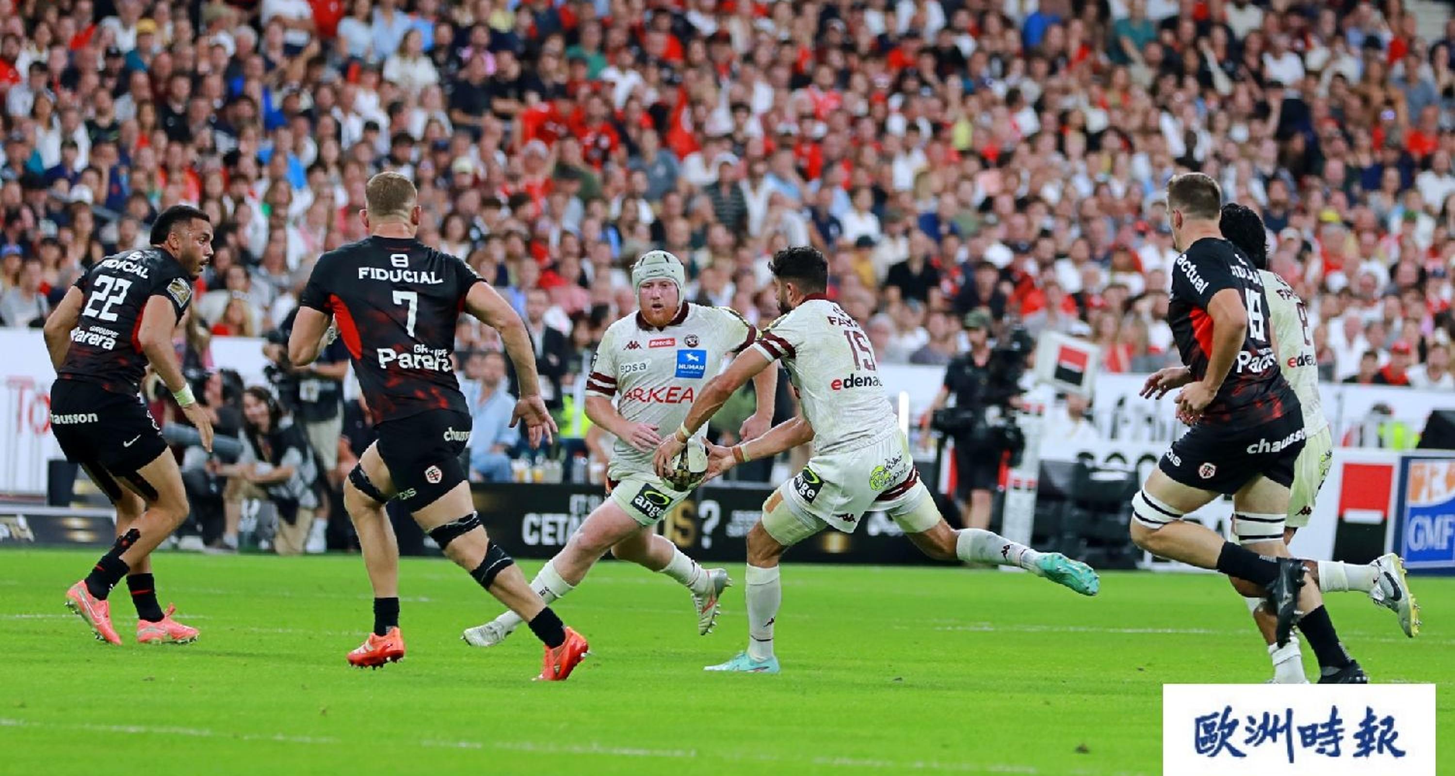 法国队携手晋级半决赛瞄准冠军