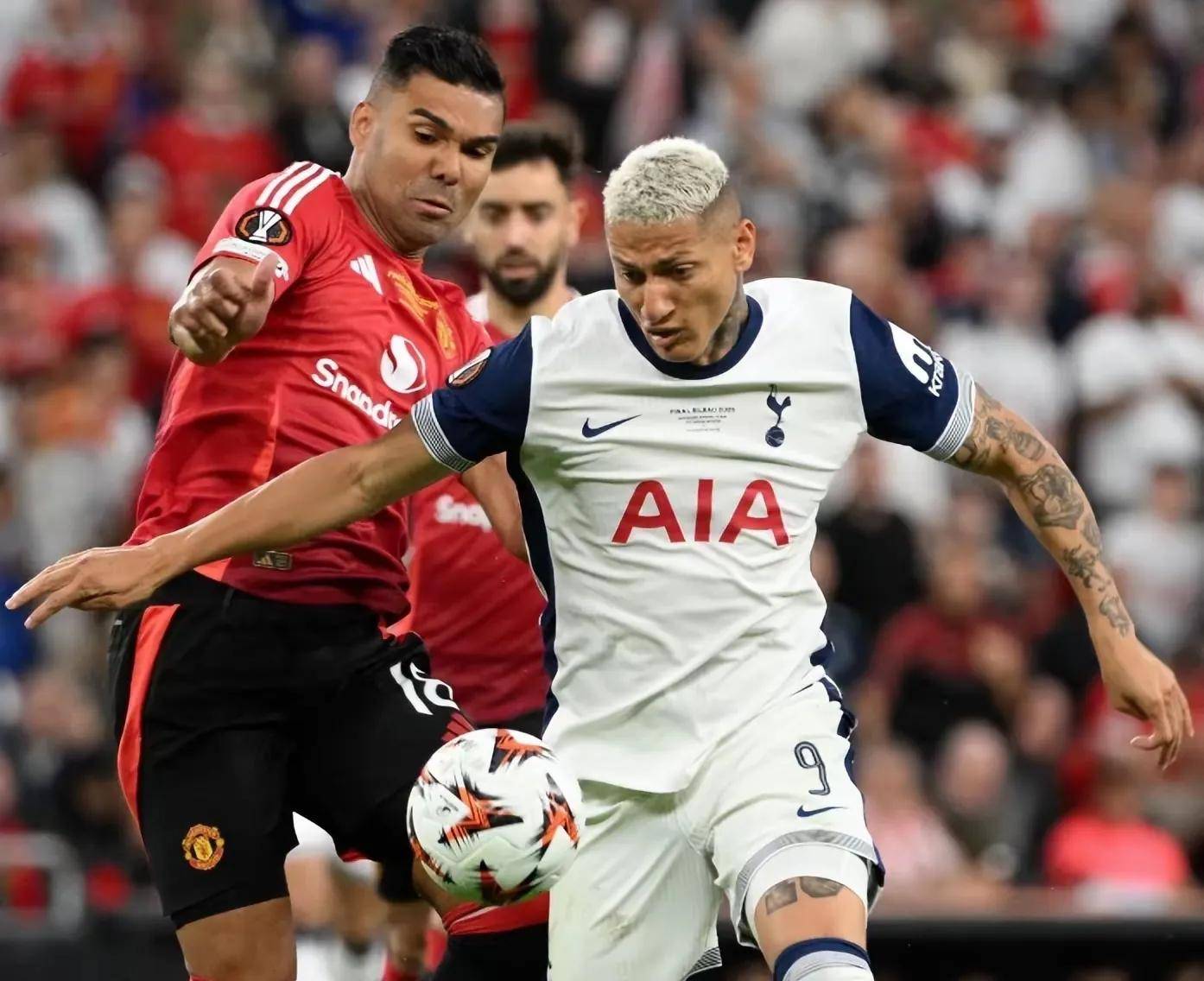 曼联客场不敌热刺,遭遇联赛两连败 曼联客场不敌热刺,遭遇联赛两连败